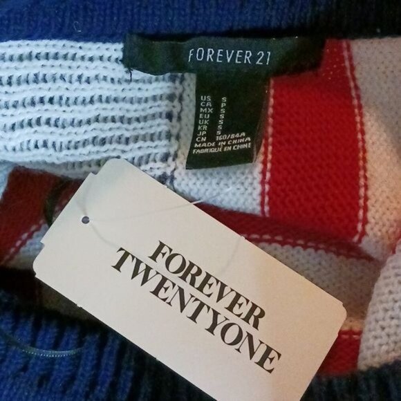 Forever 21 Unisex Sweater Size Small USA American Flag Stars Stripes Patriotic - Picture 5 of 6